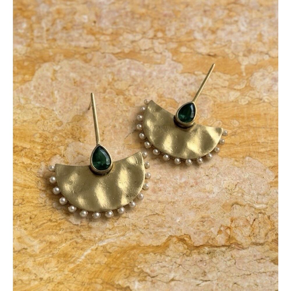 Artisan Fan Gold Earrings Museum Pearl Crystal Hammered Sundance Boho Teardrop - Picture 3 of 7
